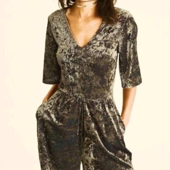 American Eagle Outfitters Other - AE Velvet Romper *NWOT*